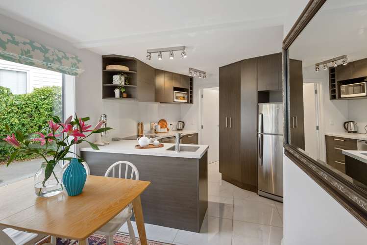 9 Beachville Road Redcliffs_13