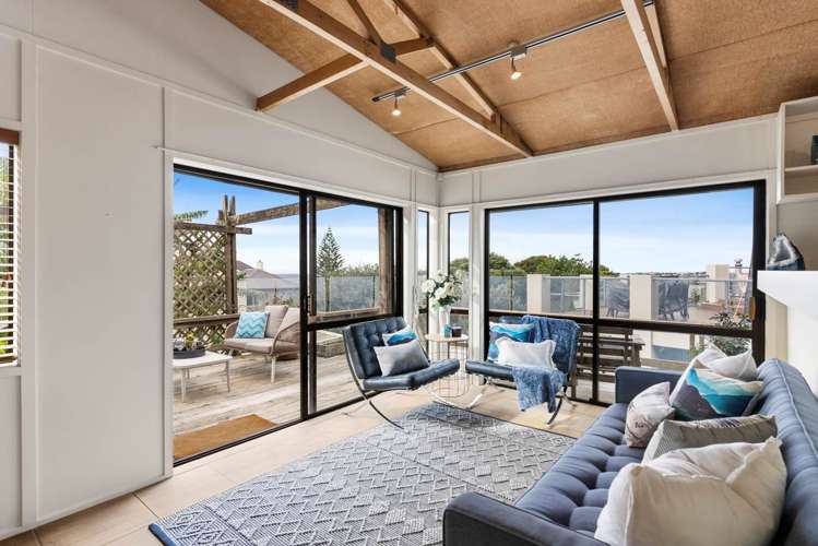 170 Vipond Road Stanmore Bay_10