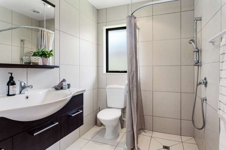 2b Bevin Place Bryndwr_7