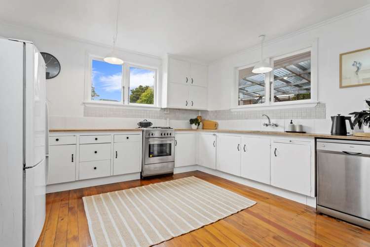 32 Abbotleigh Avenue Te Atatu Peninsula_10