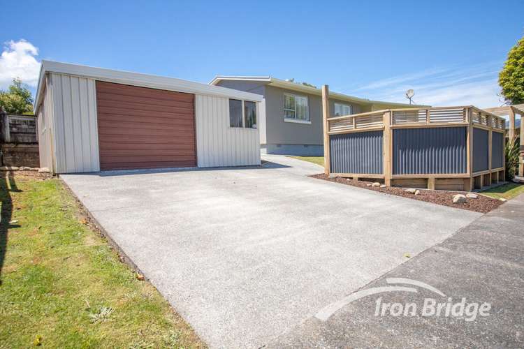 2 Hartford Crescent Totara Park_9