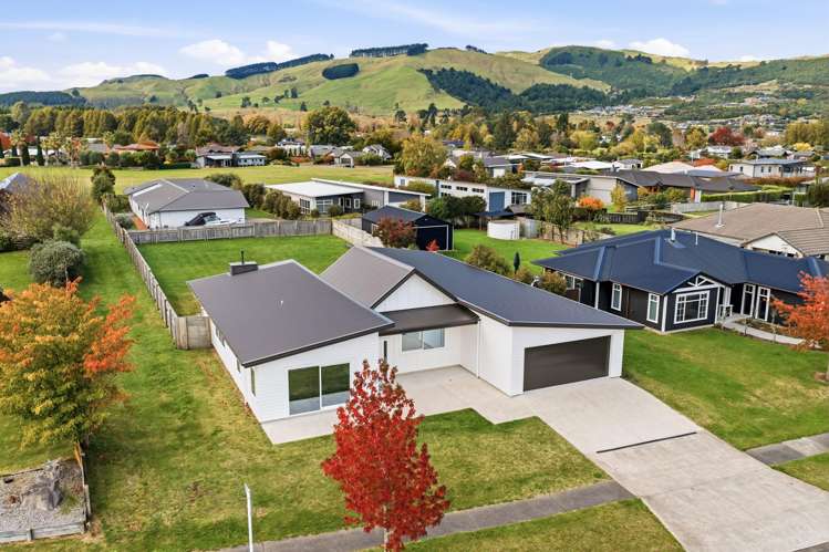 59 Montgomery Crescent Kinloch_1