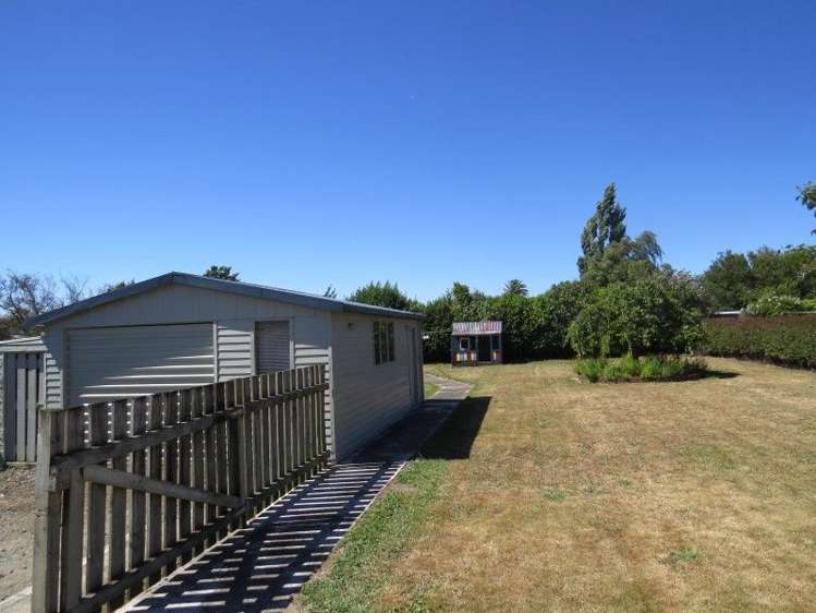 16 Costley Street Carterton_8