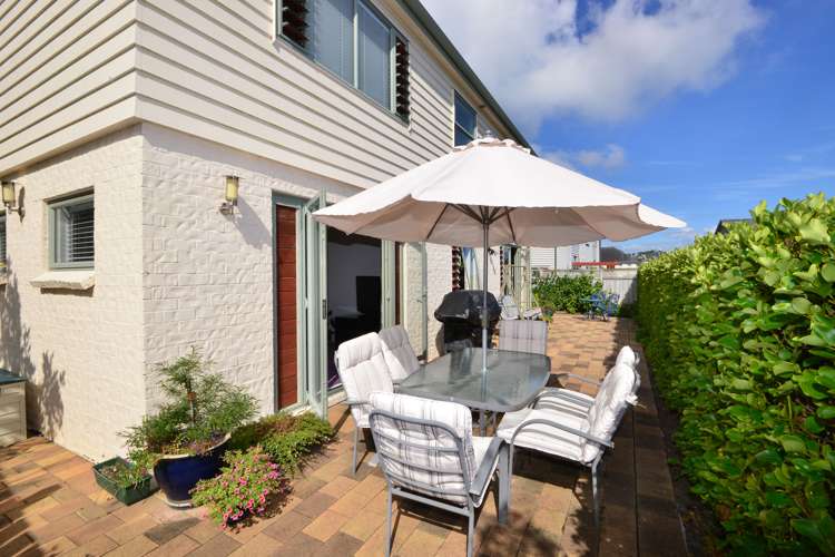 202 Alec Craig Way Gulf Harbour_10