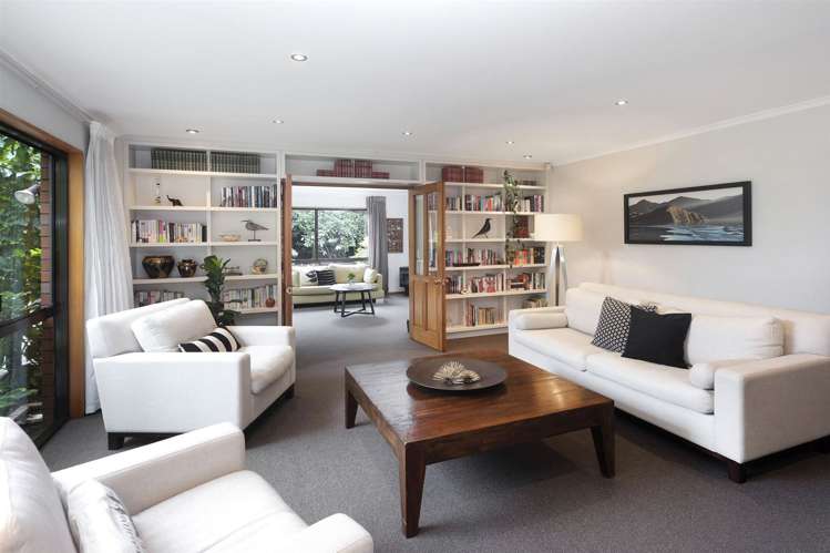 5b Regency Crescent Redwood_11