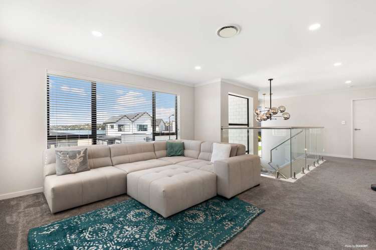 13 Treloar Crescent Hobsonville_12