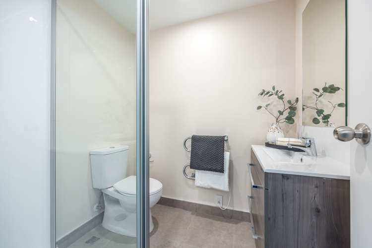 918/135 Hobson Street Auckland Central_16