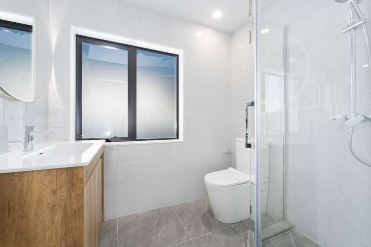 141E Glengarry Road Glen Eden_7