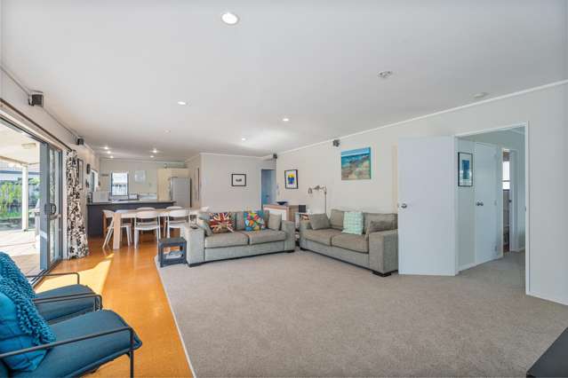 128 Kowhai Avenue Matarangi_1