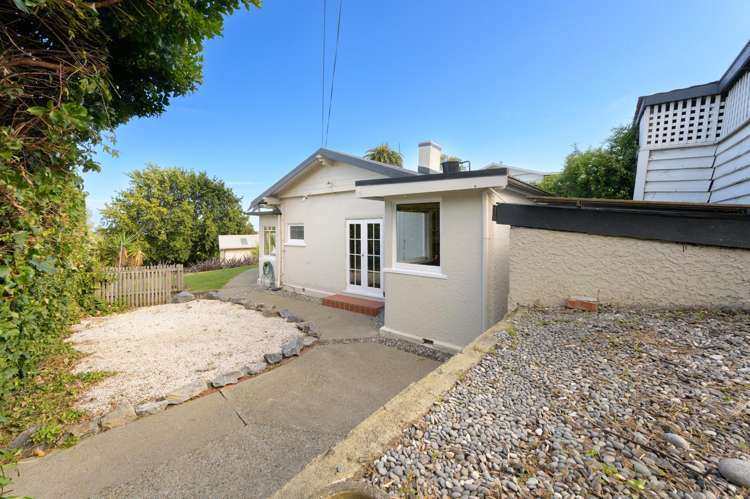 63 Bisley Avenue Moana_13