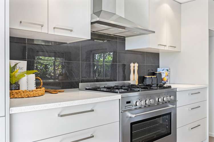 14 Koura Drive Rangiora_3