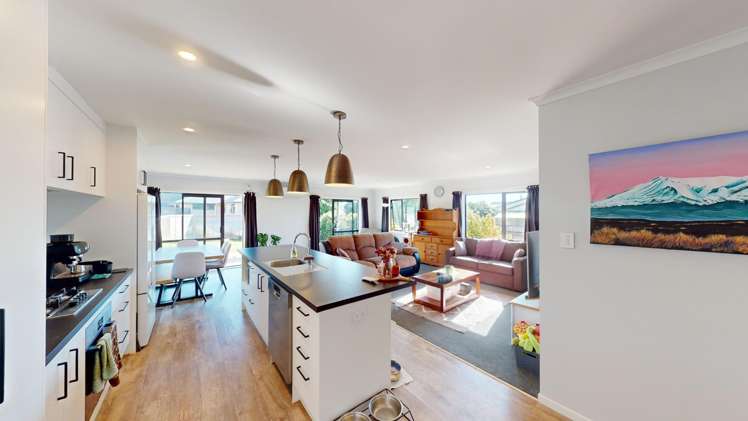 5 Poplar Grove 10643_3