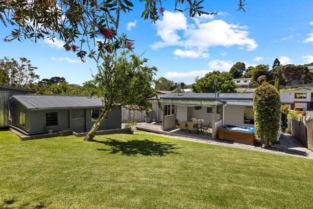 7 William Hadlow Place Hatfields Beach_1