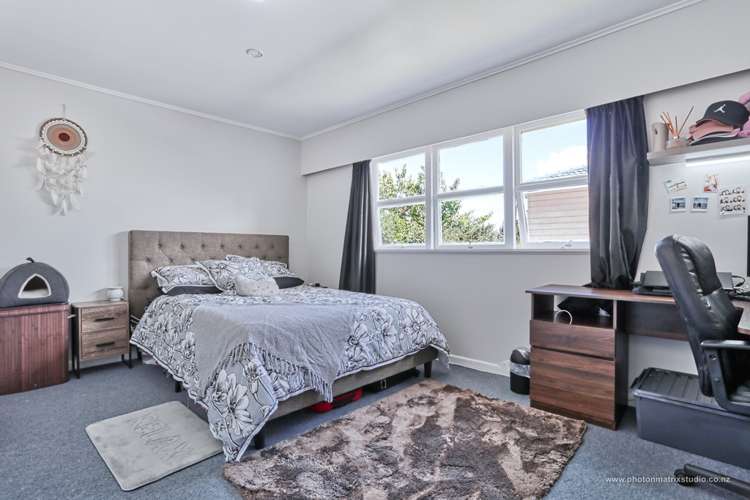 17 Robson Street Mount Roskill_9