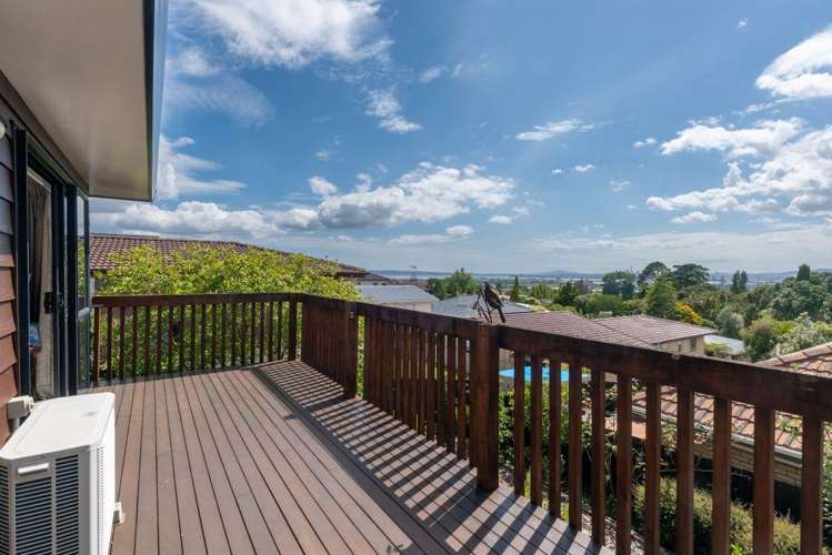 17 Te Atatu Road Te Atatu South_13