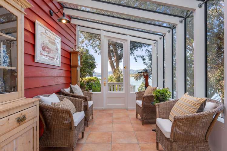 1 Main Road Governors Bay_11