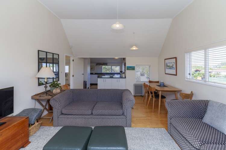 241 Manly Street Paraparaumu Beach_19