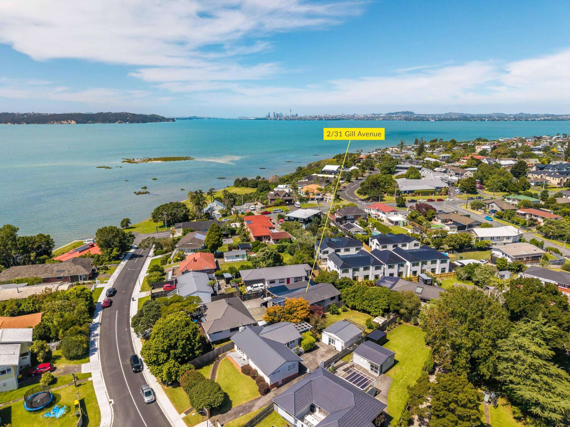 2/31 Gill Avenue Te Atatu Peninsula_0