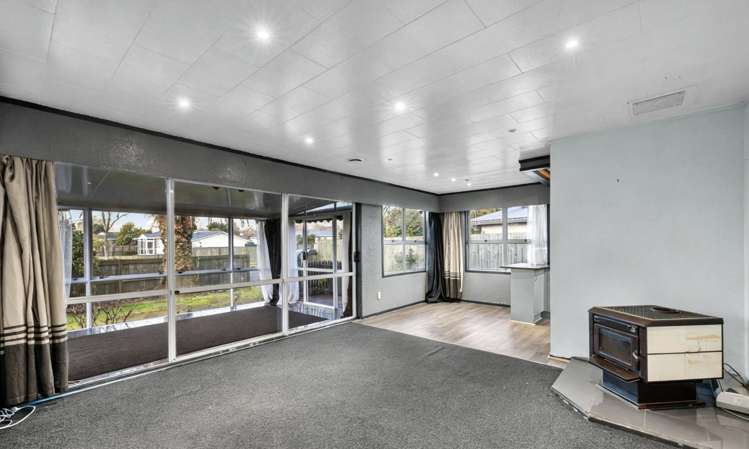 40 Browning Crescent Owhata_16