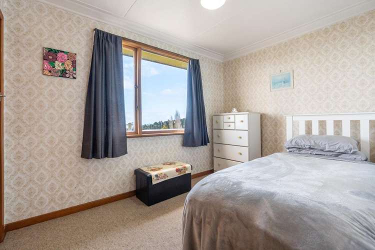 32 Herron Street Brockville_11