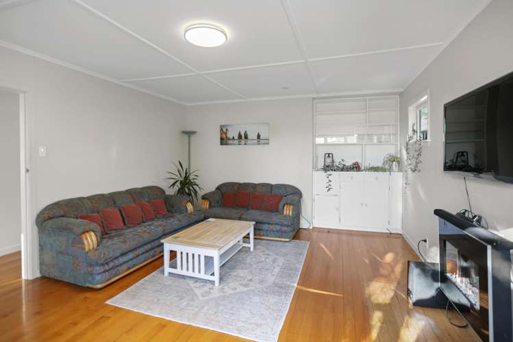 215 Tony Avenue Thames_14