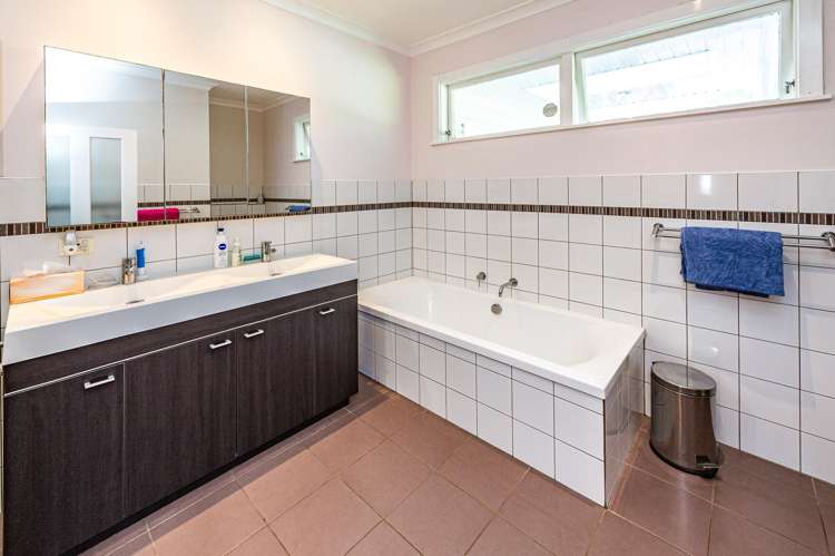 163 Great North Road Otamatea_24