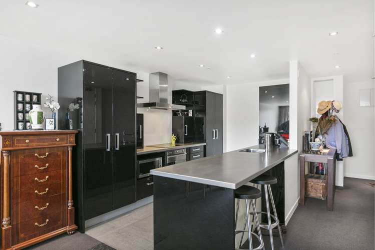 5c/42 Cable Street Te Aro_7