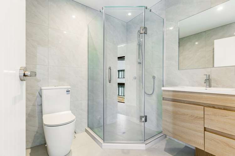 1/22 Coniston Avenue Te Atatu South_14