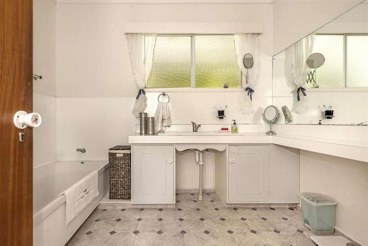 31 Seddon Crescent Whataupoko_12