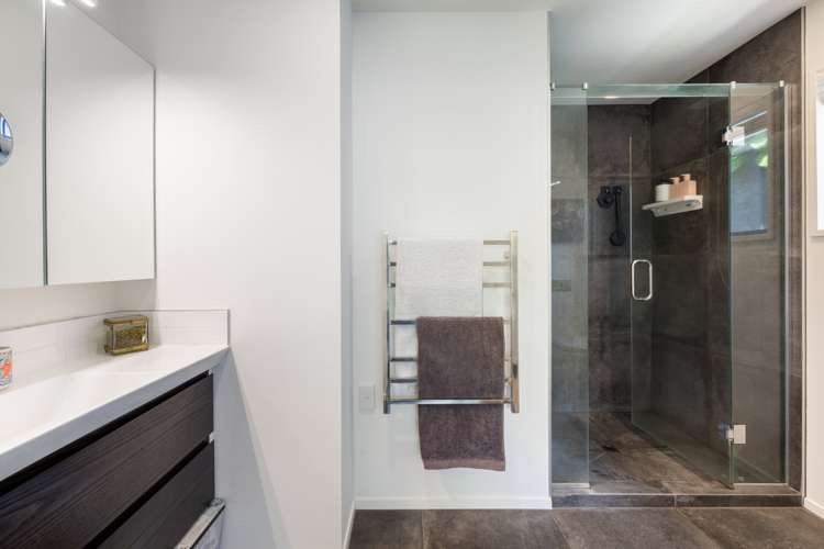 37 Pah Street Matua_15