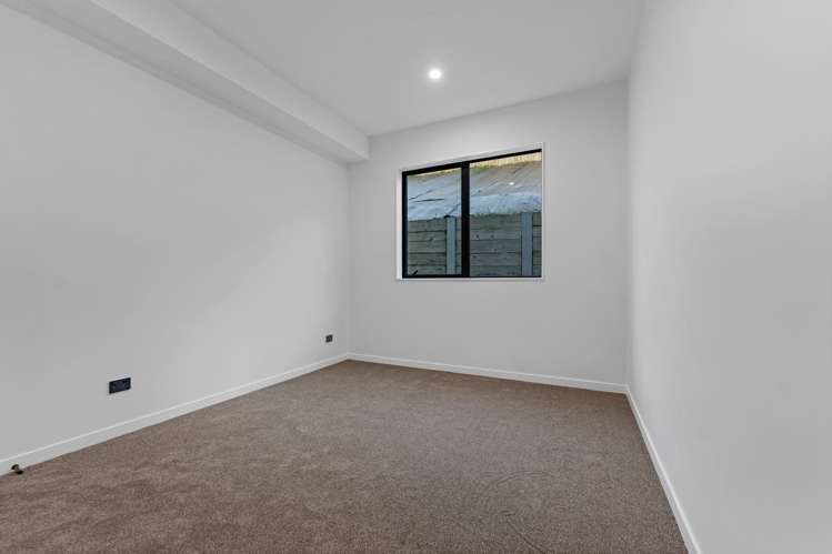 37 Hing Street Flat Bush_21