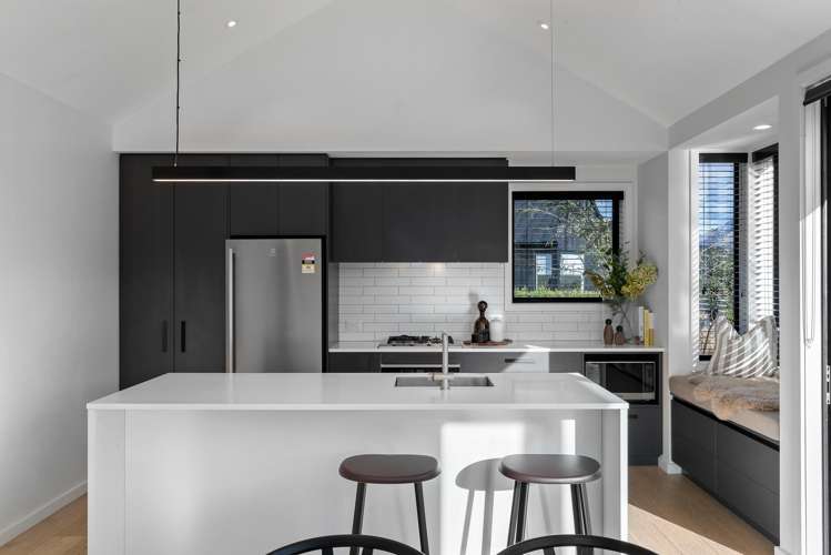 11 Kotuku Lane Jacks Point_10