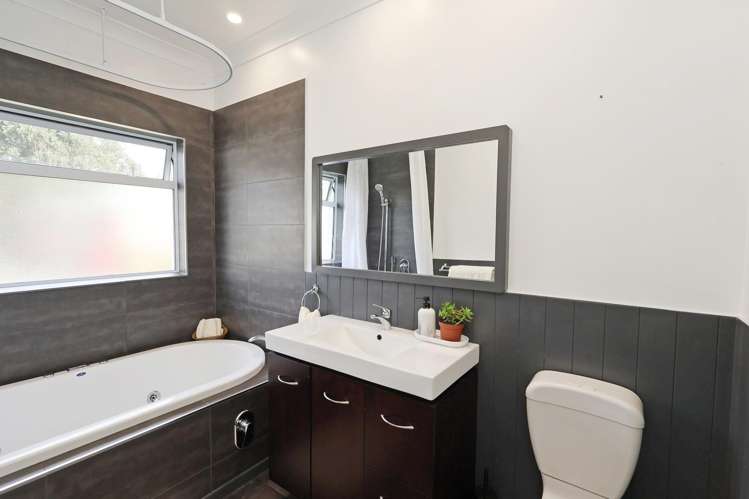 195 Maher Street Tisbury_21