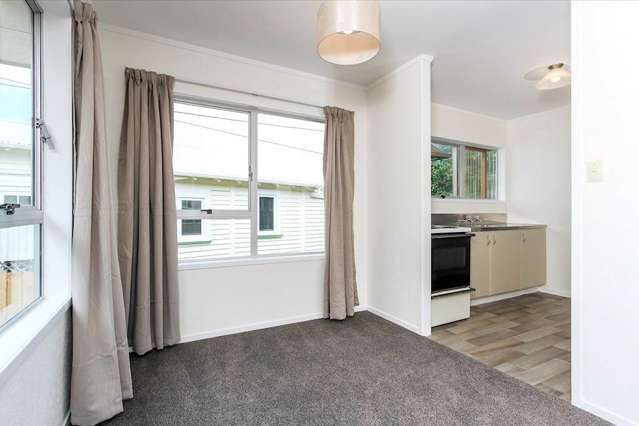 79a Rosier Road Glen Eden_2