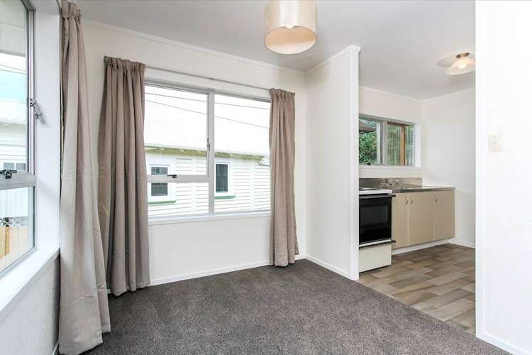 79a Rosier Road Glen Eden_2