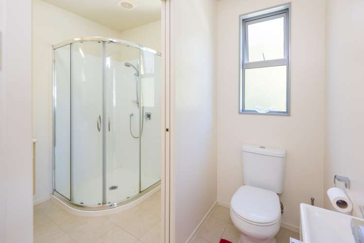 33 Seaview Crescent Picton_16