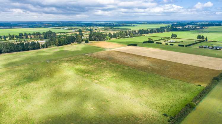 974 Downs Road West Eyreton_3