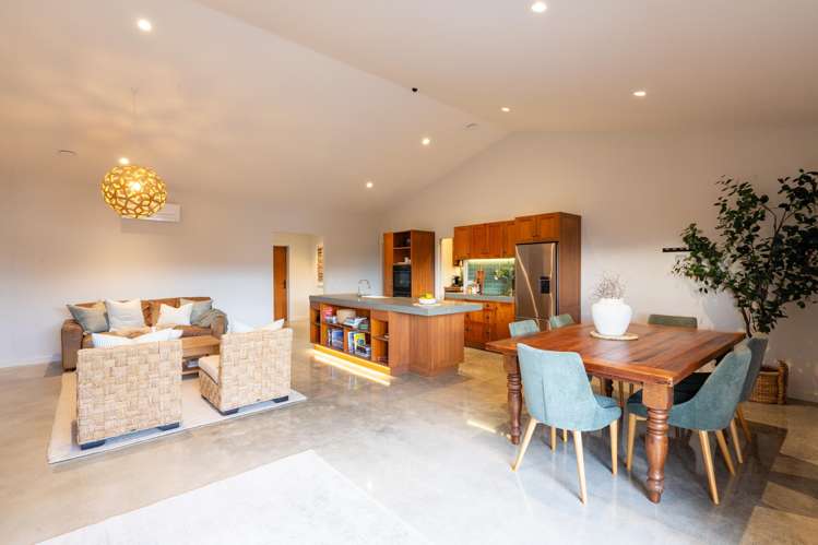 2 Rich Rise Havelock North_23