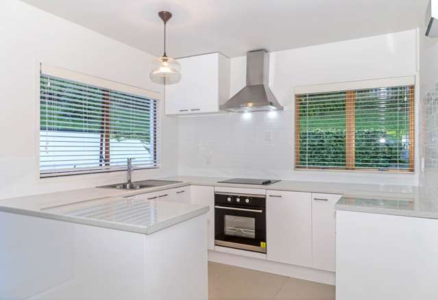 2/1 Marina Road Torbay_3
