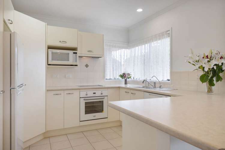 3 Atworth Way Burswood_2