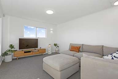 1 Goldie Place_4