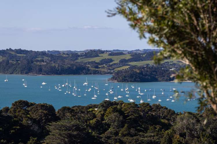 11 Ngarewa Drive Mahurangi West_14