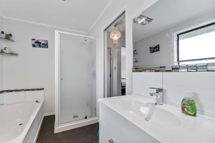 11 Lilley Lane Ohinewai_11