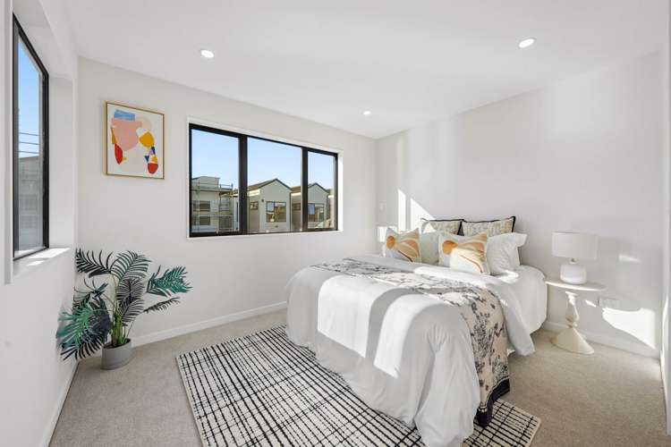 83 Wavecrest Lane Hobsonville_9