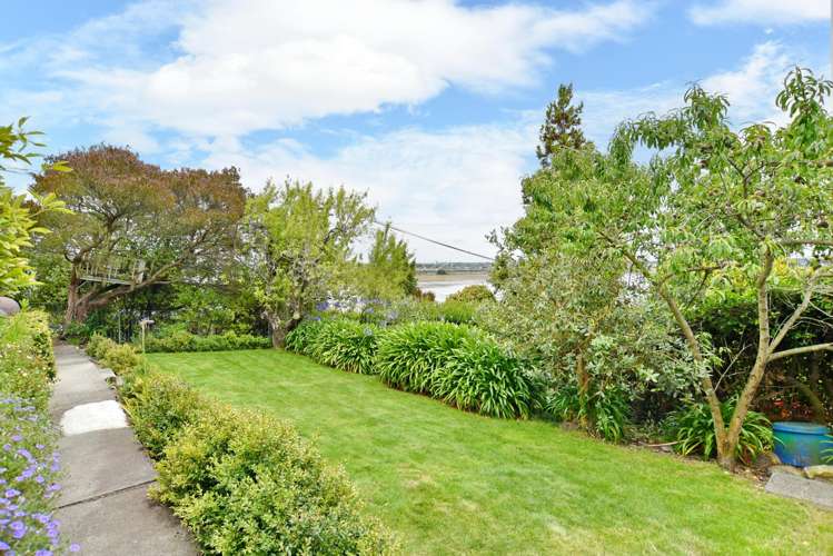 21 Saint Andrews Hill Road Mount Pleasant_35