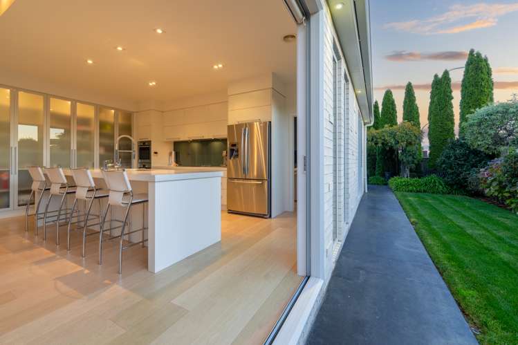 3 Featherstone Drive Flagstaff_13