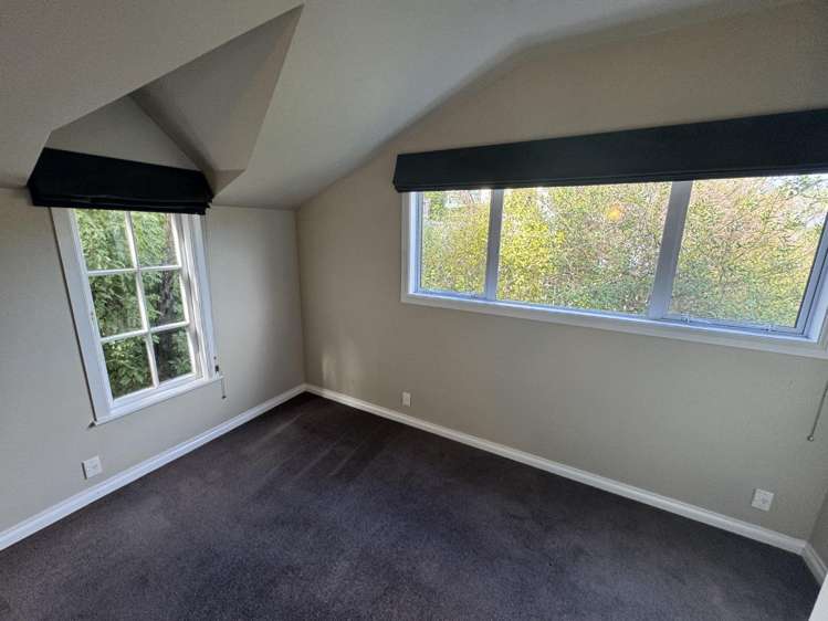 27 Tawa Terrace Tawa_14