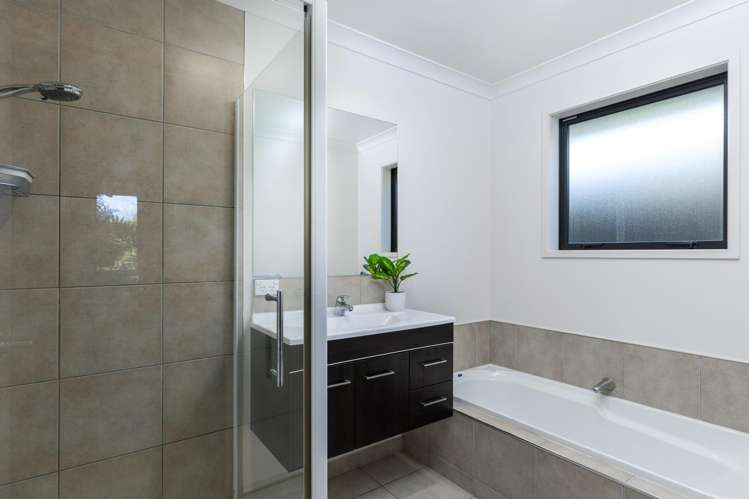 10 Balmoral Mews Springlands_31