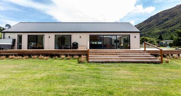 54 Cornwall Street Kingston_16