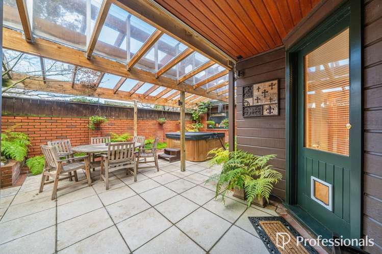 16a Hautana Square Woburn_21